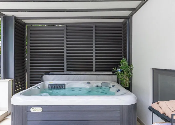 Nyaraló Del Sole Póla