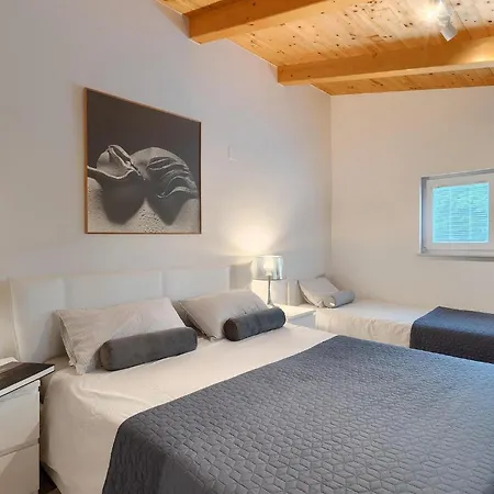 Holiday home Del Sole Pula